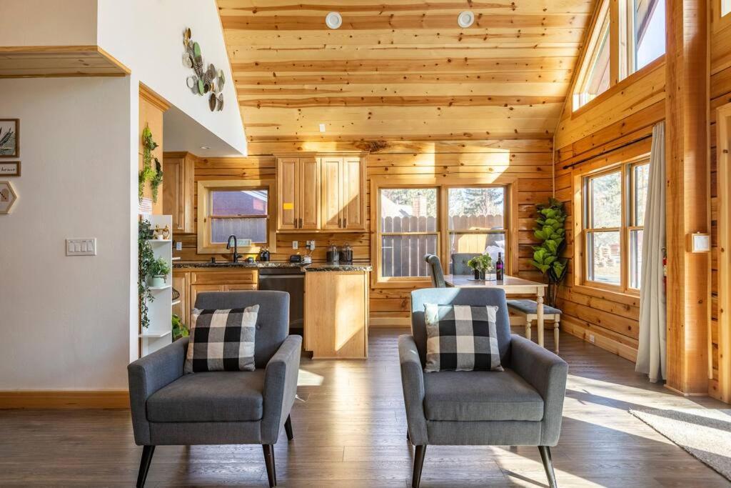 Modern Family Cabin Mins To Lake, Slopes & Hikes Big Bear City Exterior photo