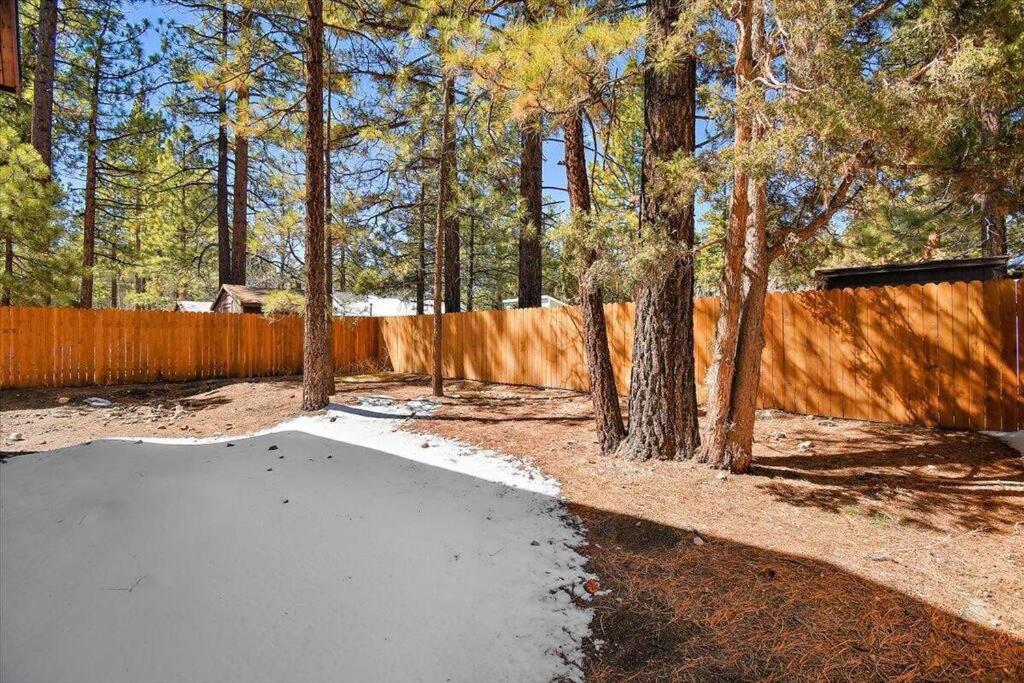 Modern Family Cabin Mins To Lake, Slopes & Hikes Big Bear City Exterior photo