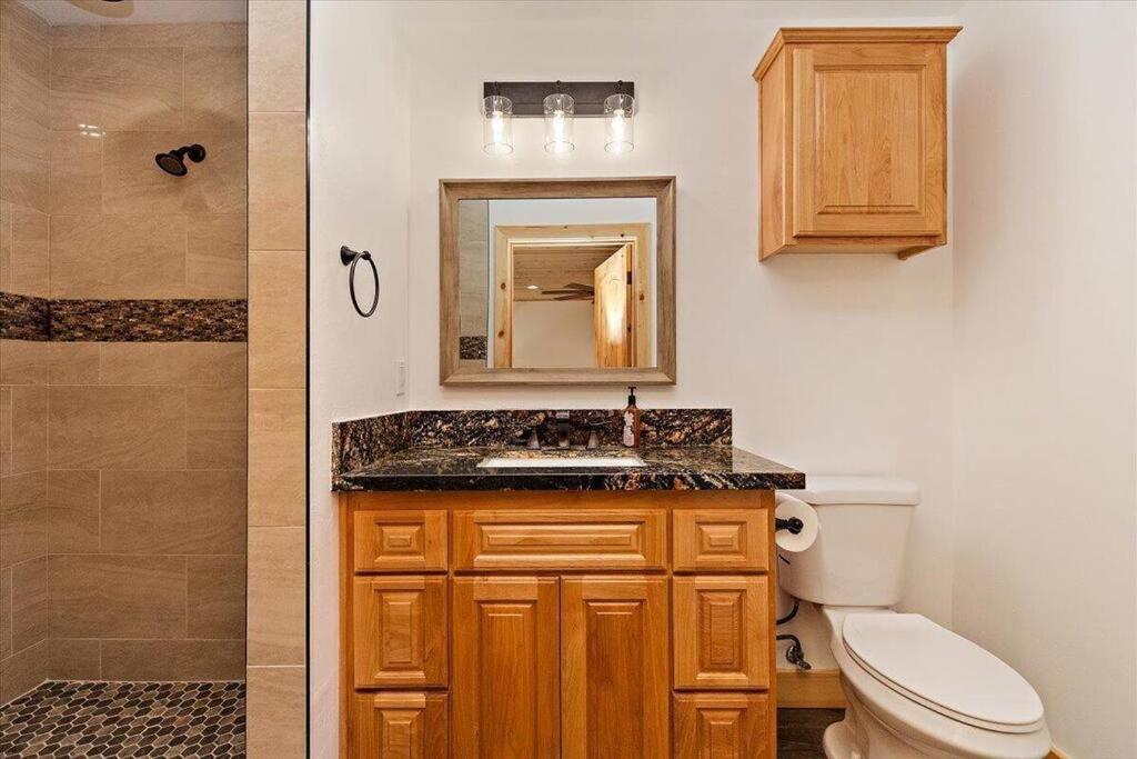 Modern Family Cabin Mins To Lake, Slopes & Hikes Big Bear City Exterior photo