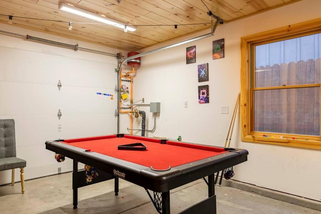Modern Family Cabin Mins To Lake, Slopes & Hikes Big Bear City Exterior photo