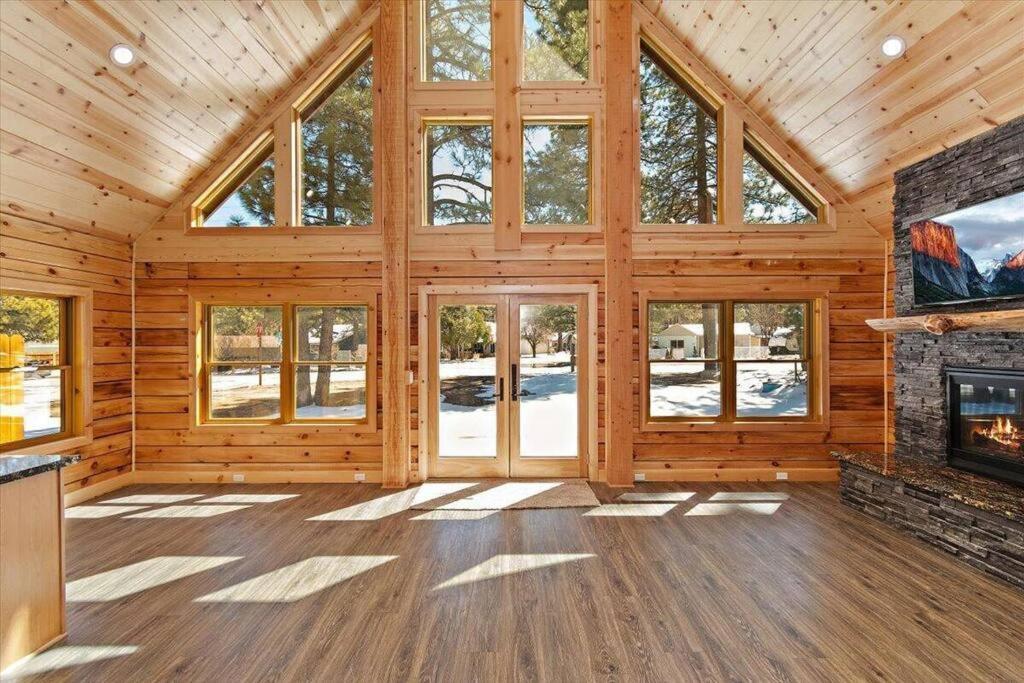Modern Family Cabin Mins To Lake, Slopes & Hikes Big Bear City Exterior photo